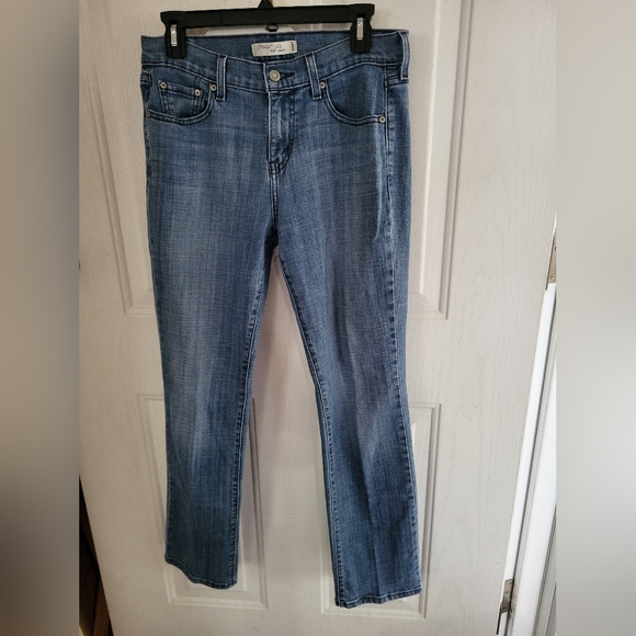 Womans Levi 505 - Picture 1 of 7